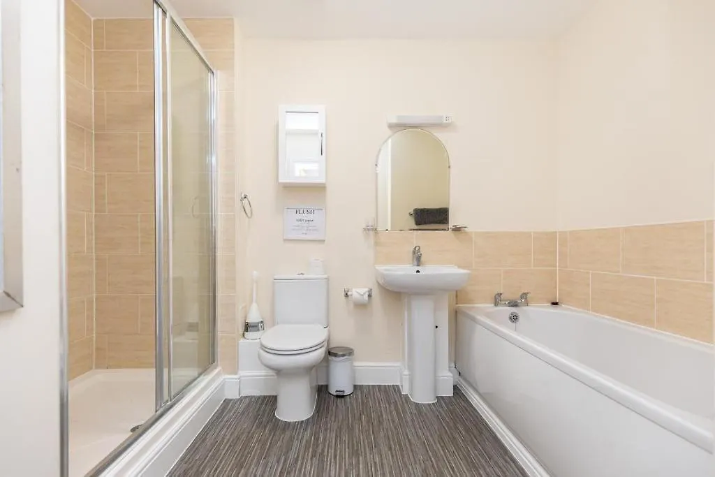 Bournecoast Stylish Flat With Balconies - Fm9625 Apartment Bournemouth